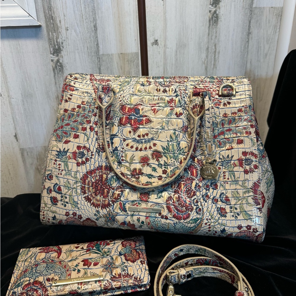 Brahmin Small Finley Brocade and matching Ady Wallet